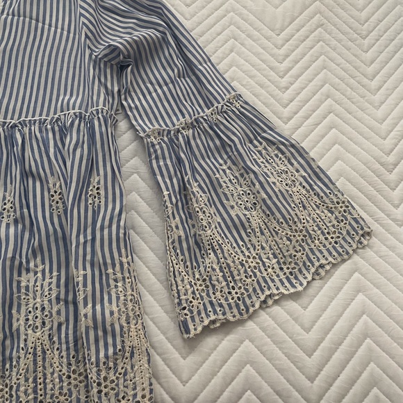 Karen Kane shirt - Picture 3 of 5